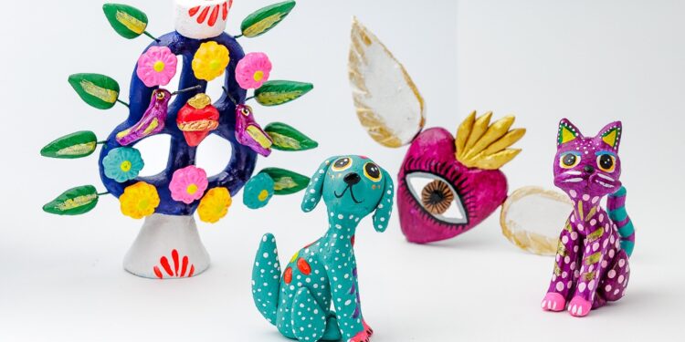 Impulsa Gobierno de la Ciudad, exposición de productos artesanales locales a nivel internacional