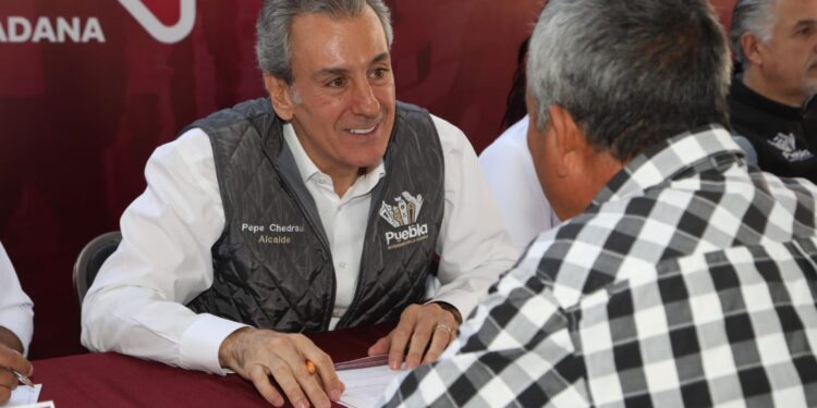 Atiende Pepe Chedraui peticiones en Totimehuacán, en el Martes de Atención Ciudadana “La Capital Te Escucha”