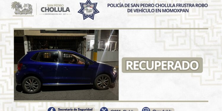Policía de San Pedro Cholula frustra robo de vehículo en Momoxpan