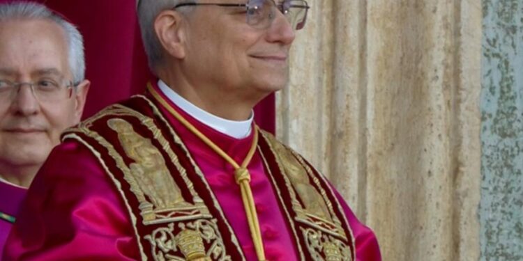 Ha sido elegido el 267º Sucesor de Pedro ¿Quién es Robert Francis Prevost?