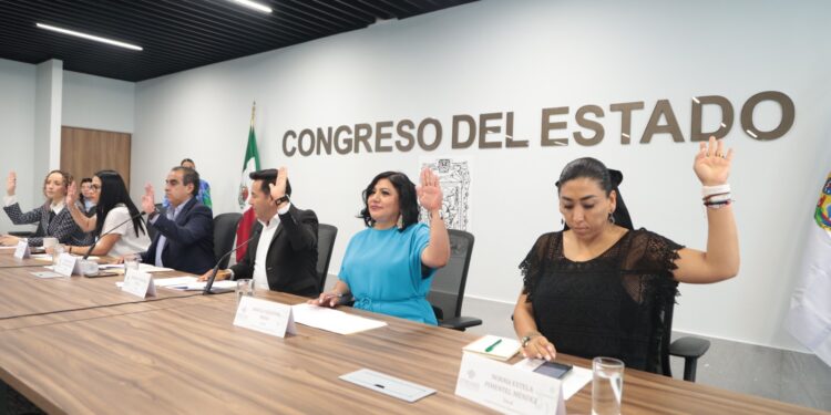 Avala Comisión del Congreso ampliar catálogo de delitos que pueden denunciarse de manera electrónica