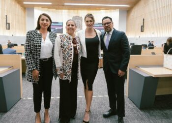 Andrés Villegas presenta iniciativa para reforzar vigilancia nutricional en las escuelas poblanas