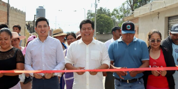 El presidente Mateo Hernández impulsa el desarrollo con nuevas obras en Tecamachalco