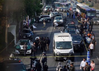 El Gobierno de Puebla expresa condolencias por asesinato de colaboradores cercanos a Clara Brugada