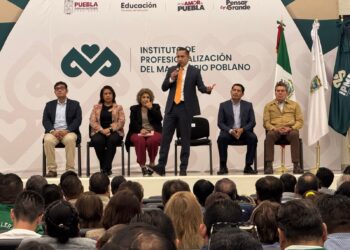 Puebla impulsa entornos escolares seguros con el Primer Coloquio de Escuelas que Cuidan