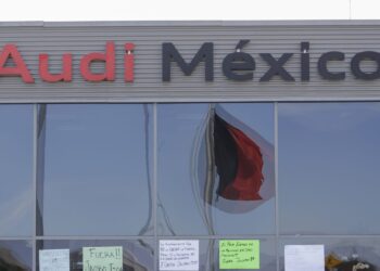 Audi y Sitaudi acuerdan aumento salarial del 5.3% y mejoras laborales