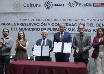 Firman convenio histórico el Ayuntamiento y el INAH para facilitar conservación del Centro Histórico