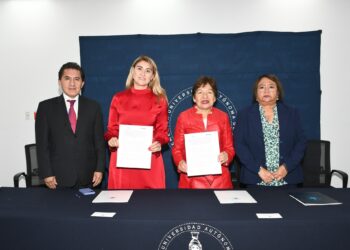 Signan convenio de colaboración la FGE y la BUAP en materia de servicio social y prácticas profesionales