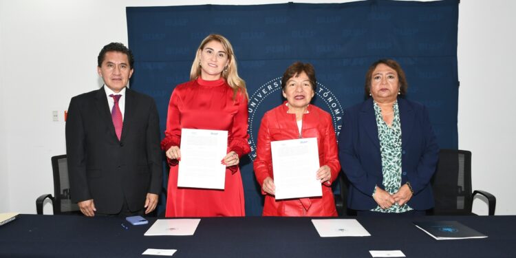 Signan convenio de colaboración la FGE y la BUAP en materia de servicio social y prácticas profesionales