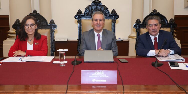 Aprueba Cabildo de Puebla reformas constitucionales del estado