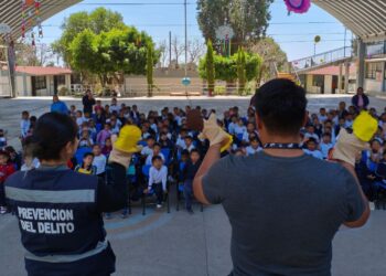 Policía de San Pedro Cholula promueve ciberseguridad infantil y educación vial a través de actividades lúdicas