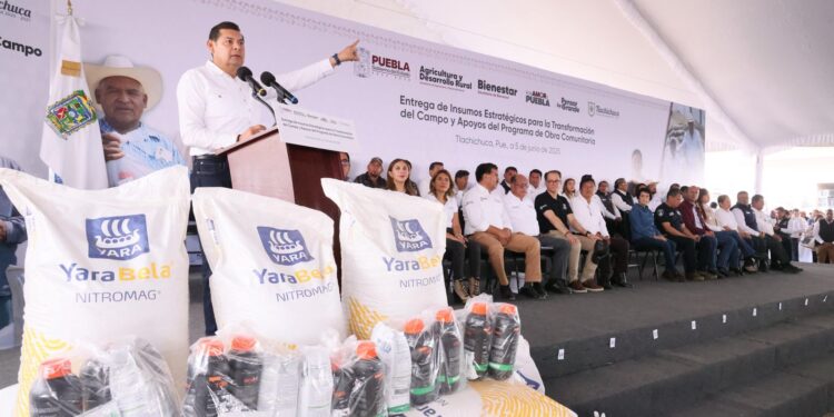 Entrega Gobernador Armenta 18 mdp en Obra Comunitaria y apoyos al campo en Tlachichuca