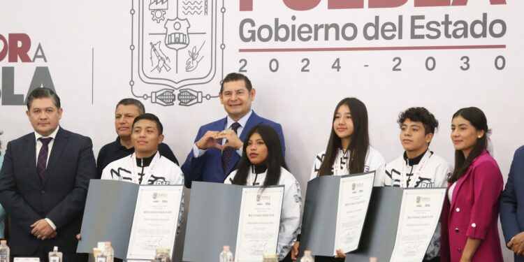 Gobierno de Puebla da impulso histórico al deporte con Juegos Nacionales Escolares 2025