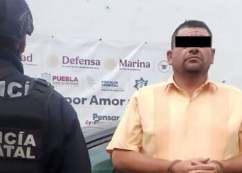 Detiene Policía Estatal a hombre en posesión de armas y cartuchos