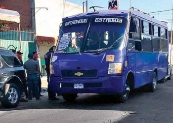 Retiran temporalmente 20 unidades de la ruta “Morados” por falta de documentos