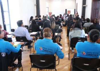 Imparten curso sobre prevención de la tortura a policías y agentes en Puebla