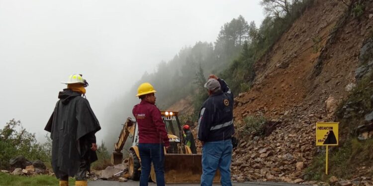 Puebla activa albergues y atiende deslaves por lluvias del huracán ‘Erick’