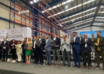 Puebla da un paso hacia la soberanía energética con la primera fábrica de paneles solares “Tonalli”