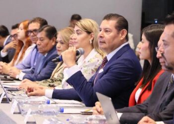 Gobernador Alejandro Armenta llama a municipios a usar con responsabilidad sus recursos públicos
