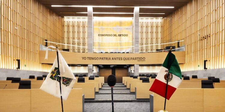 Gobierno de Puebla envía 28 iniciativas al Congreso local; destacan cambios fiscales y creación de nueva secretaría