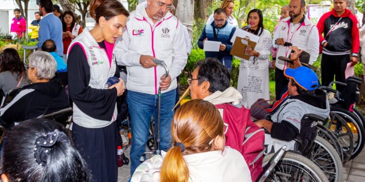 Beneficia MariElise Budib a 74 personas con entrega de aparatos funcionales