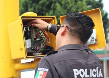 Avanza la modernización de semáforos en San Pedro Cholula: compromiso cumplido de la presidenta Tonantzin Fernández