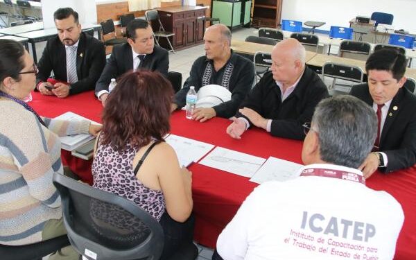 Puebla contará con centro de capacitación para operadores de transporte de carga nacional e internacional