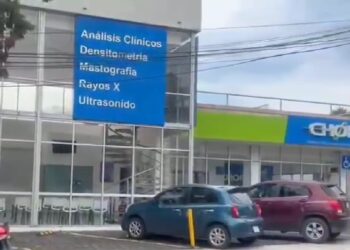 Intento de robo en Laboratorios Chopo de la Avenida Juárez; delincuentes huyen al ser sorprendidos