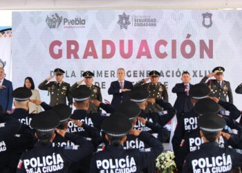 Se gradúan 24 nuevos cadetes de la SSC en Puebla bajo el liderazgo del alcalde Pepe Chedraui