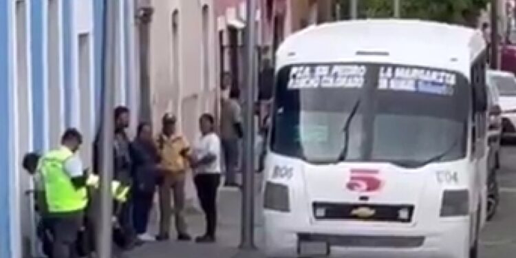 Se suicida chofer del transporte público en el Barrio del Alto