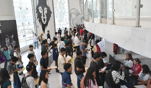 Finaliza inscripción del nivel medio superior de la BUAP