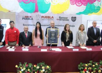 Reconoce Gobierno de Puebla a empresas con el distintivo “Puebla Cinco de Mayo” por sus compromiso social y laboral