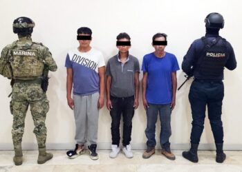 Tras denuncias al 089, detienen SSP y SEMAR a tres presuntos narcomenudistas