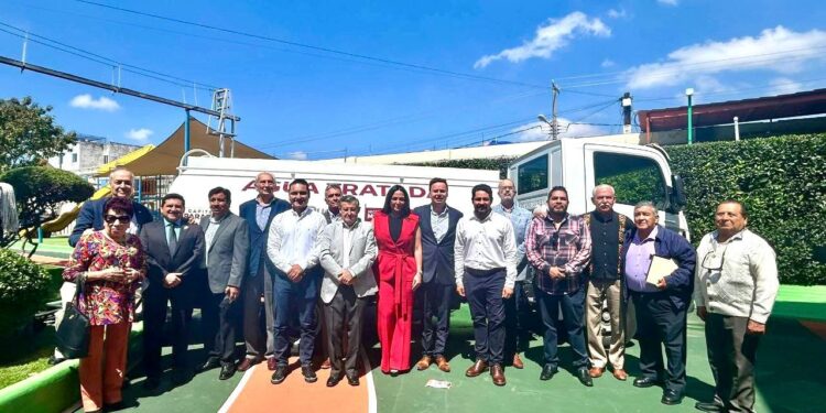 Firma Gobierno de la Ciudad convenio con Parque España para implementar el programa “Reusando Ando: cada gota cuenta”