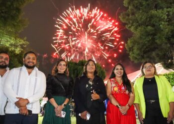 Ante más de 50 mil personas Tonantzin Fernández inaugura la 75ª Feria de San Pedro Cholula