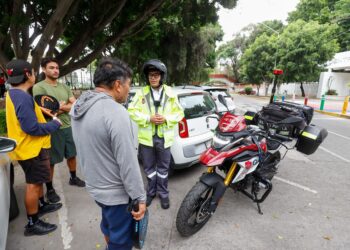 Motoambulancias fortalecen sistema de urgencias médicas en Puebla