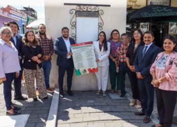 Coloca Tonantzin Fernández Bando Solemne con motivo de las Fiestas Patrias
