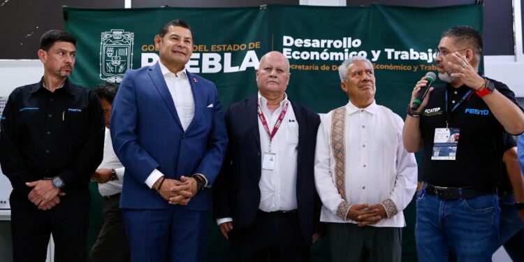 Puebla se consolida como referente en innovación industrial y educación técnica