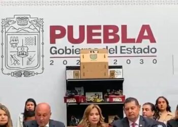 Productores de Tepeyahualco y Tehuacán fabrican 300 mil pares de zapatos escolares para estudiantes poblanos