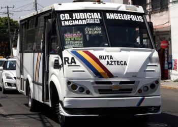 Asaltan a pasajeros de la Ruta Azteca cerca del Paseo Bravo