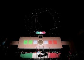 Gómez Palacio celebra el Grito de Independencia con innovador espectáculo de drones