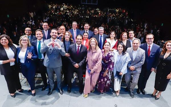 Diputados federales de Puebla rinden su Primer Informe de Actividades con llamado a la transformación y justicia social
