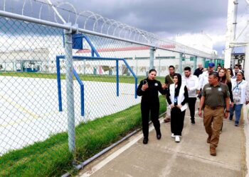 SSP, SEGOB y CDH garantizan reinserción humana en Penal Femenil de Serdán