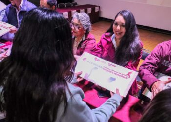 Realiza Tonantzin Fernández la segunda entrega del programa “Mujeres Heroínas”