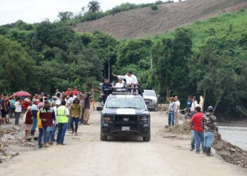 Gobierno de Puebla anuncia dragado y reforzamiento de muro para prevenir desbordamientos en zona afectada por lluvias