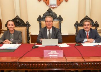 Aprueban en Cabildo de Puebla acciones para mejorar la administración pública y apoyar causas sociales