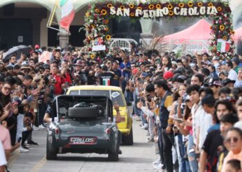 Tonantzin Fernández marca un hecho histórico con el regreso de La Carrera Panamericana a Cholula
