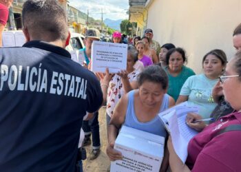 Fuerzas de seguridad mantienen ayuda a familias de la Sierra Norte