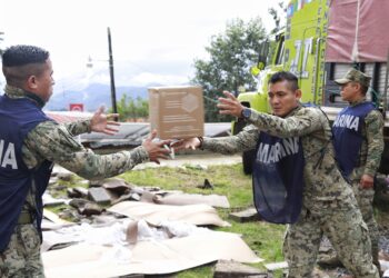 Entrega Gobierno de la Ciudad el apoyo alimentario a damnificados de Huauchinango