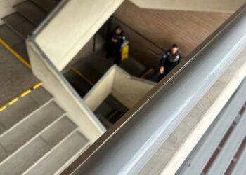 Restos de feto encontrados en sanitarios de la UPAEP movilizan a autoridades universitarias